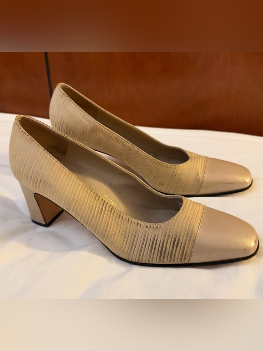 Vintage Salvatore Ferragamo Beige Textured Leather Block Heel Pumps size 7